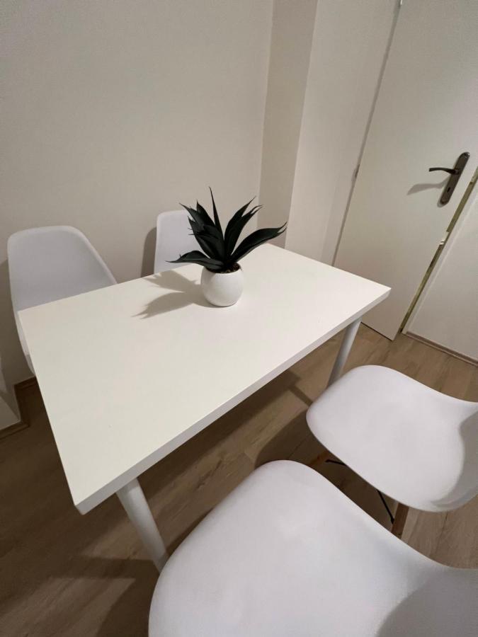 Apartmany Soukenicka Praga Exterior foto