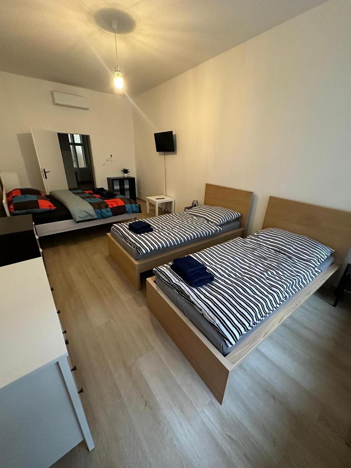 Apartmany Soukenicka Praga Exterior foto
