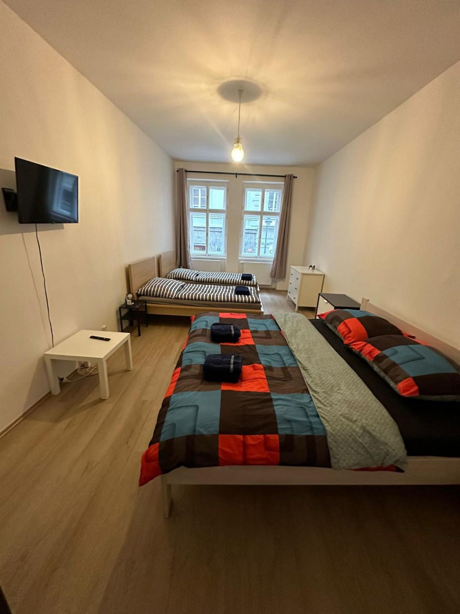 Apartmany Soukenicka Praga Exterior foto